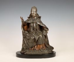 Gegoten metalen sculptuur voorstellende paus, vroeg 20e eeuw