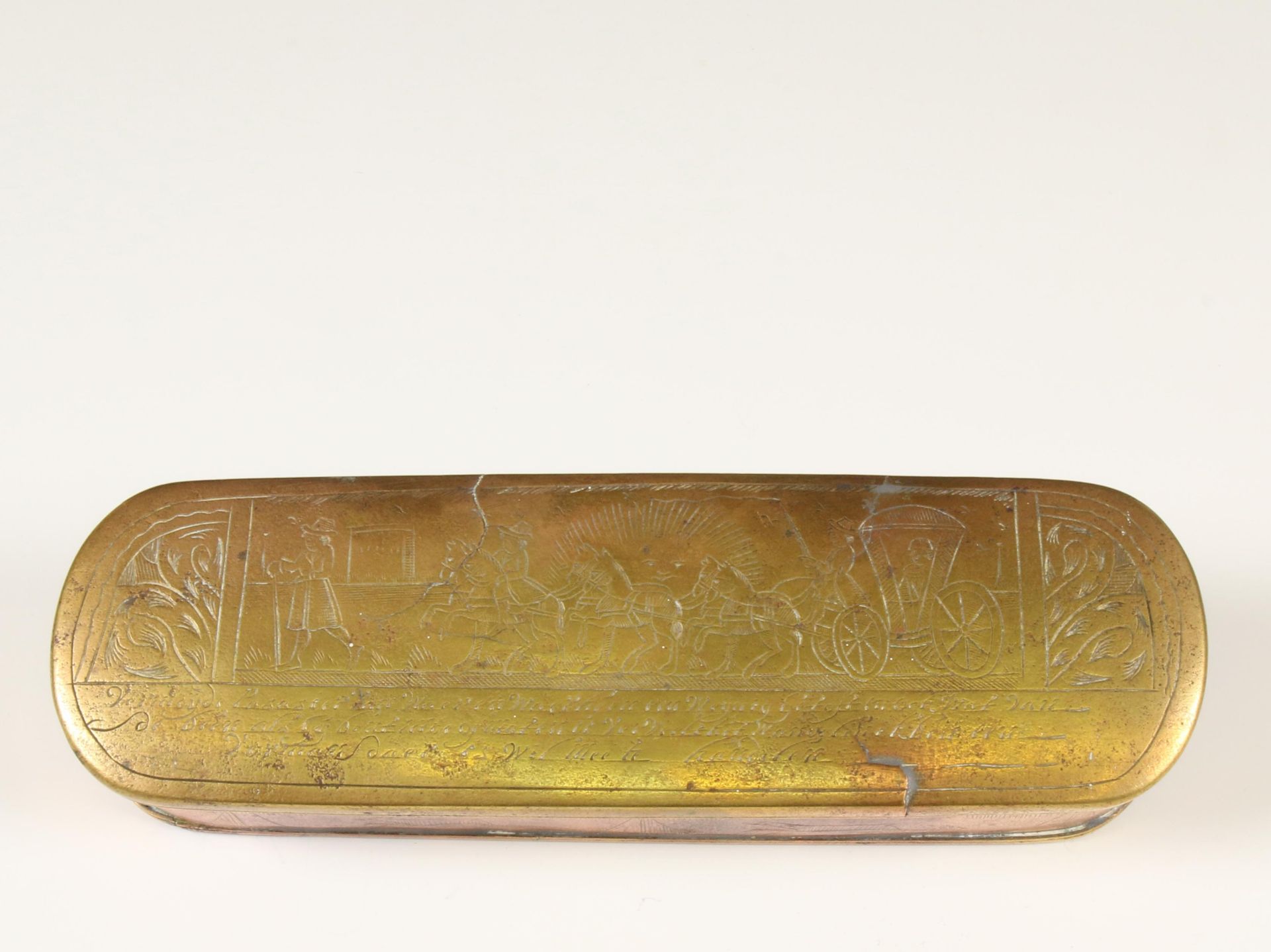 Holland, geel- en roodkoperen tabaksdoos, 18e eeuw;