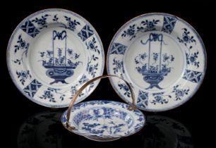 Various Chinese porcelain