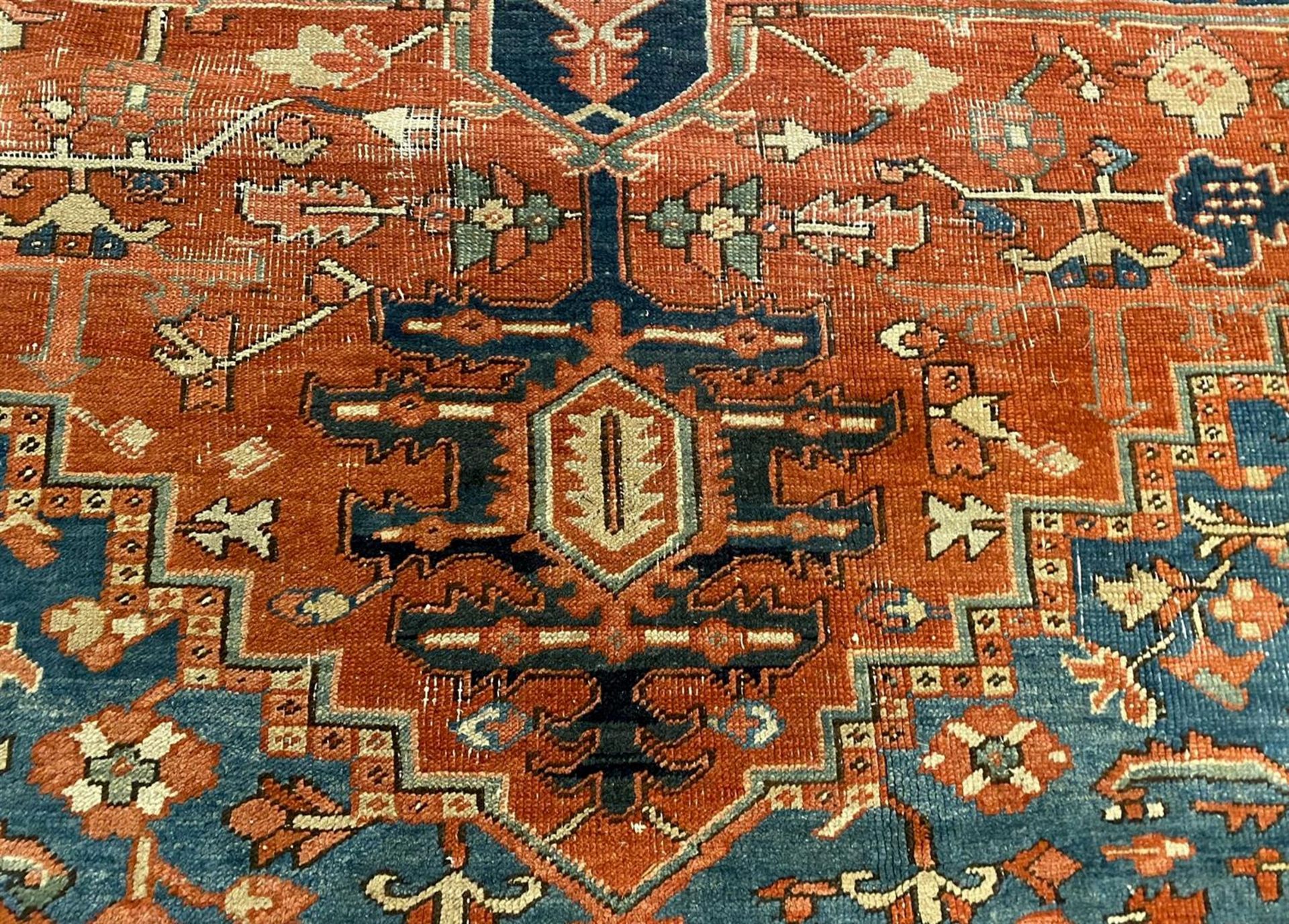Hand-knotted oriental carpet - Image 3 of 5