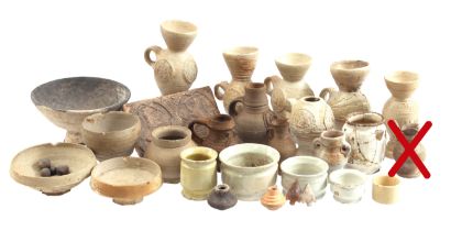 Lot earthenware finds