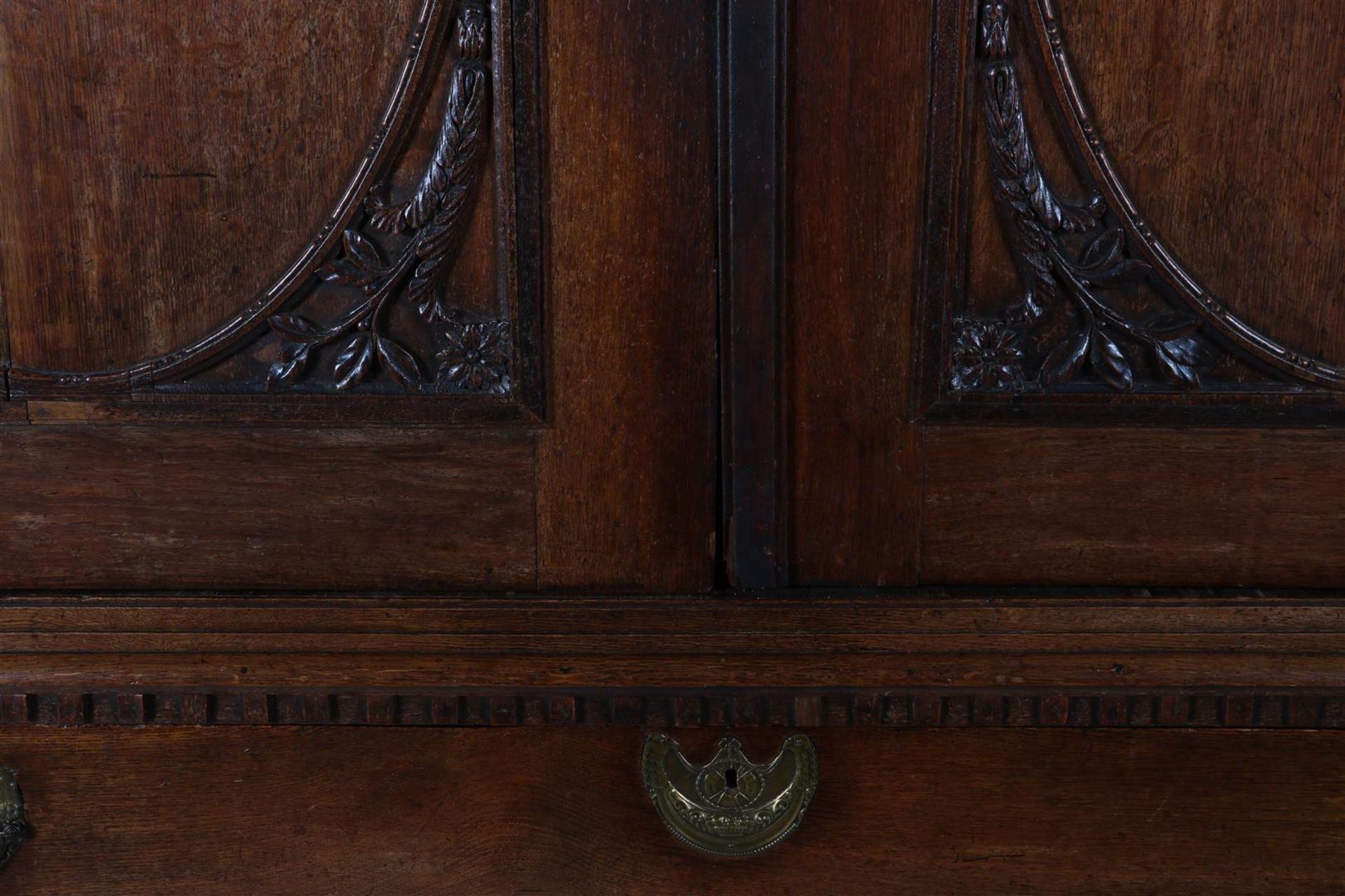 Oak cabinet - Image 4 of 4