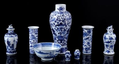 Various Chinese porcelain