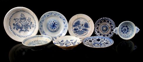 Lot earthenware dishes