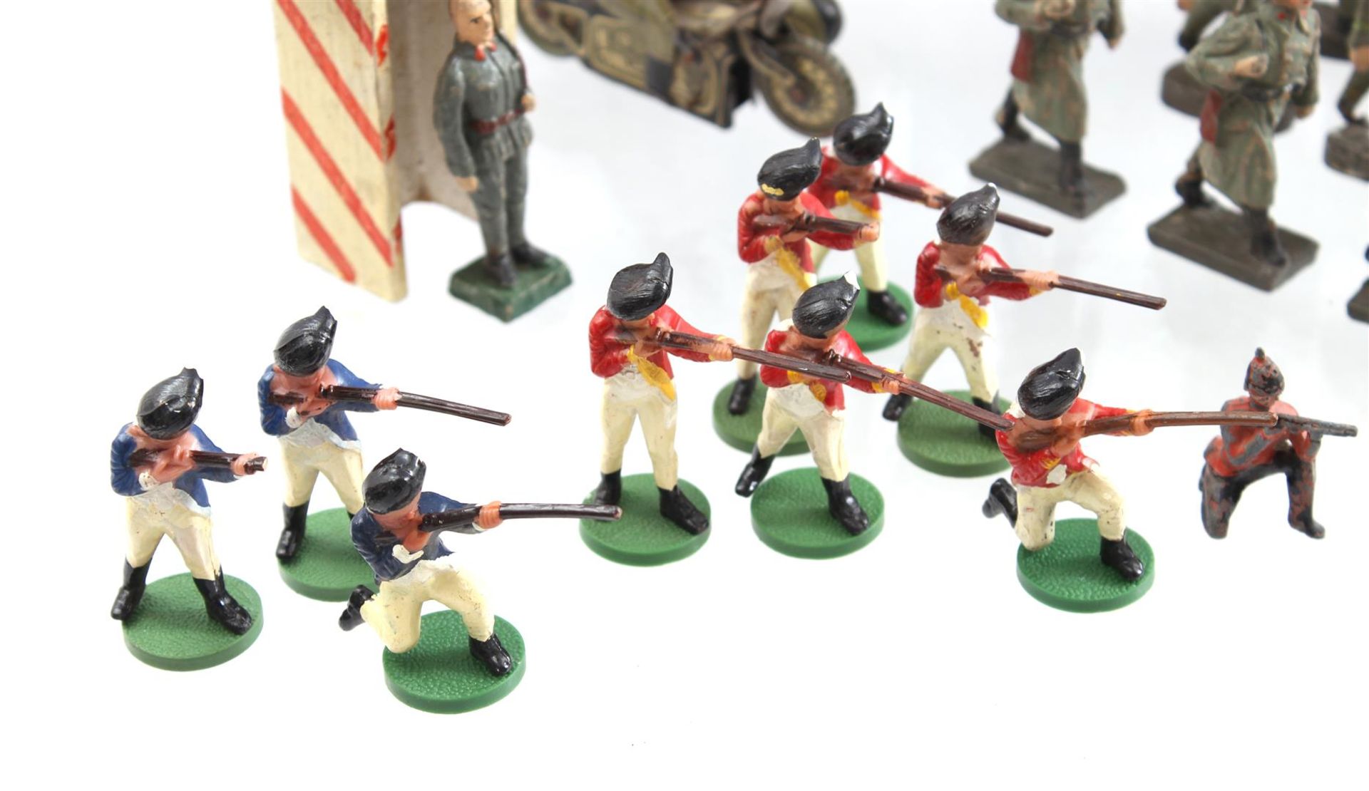 Lot various toy soldiers - Image 4 of 5