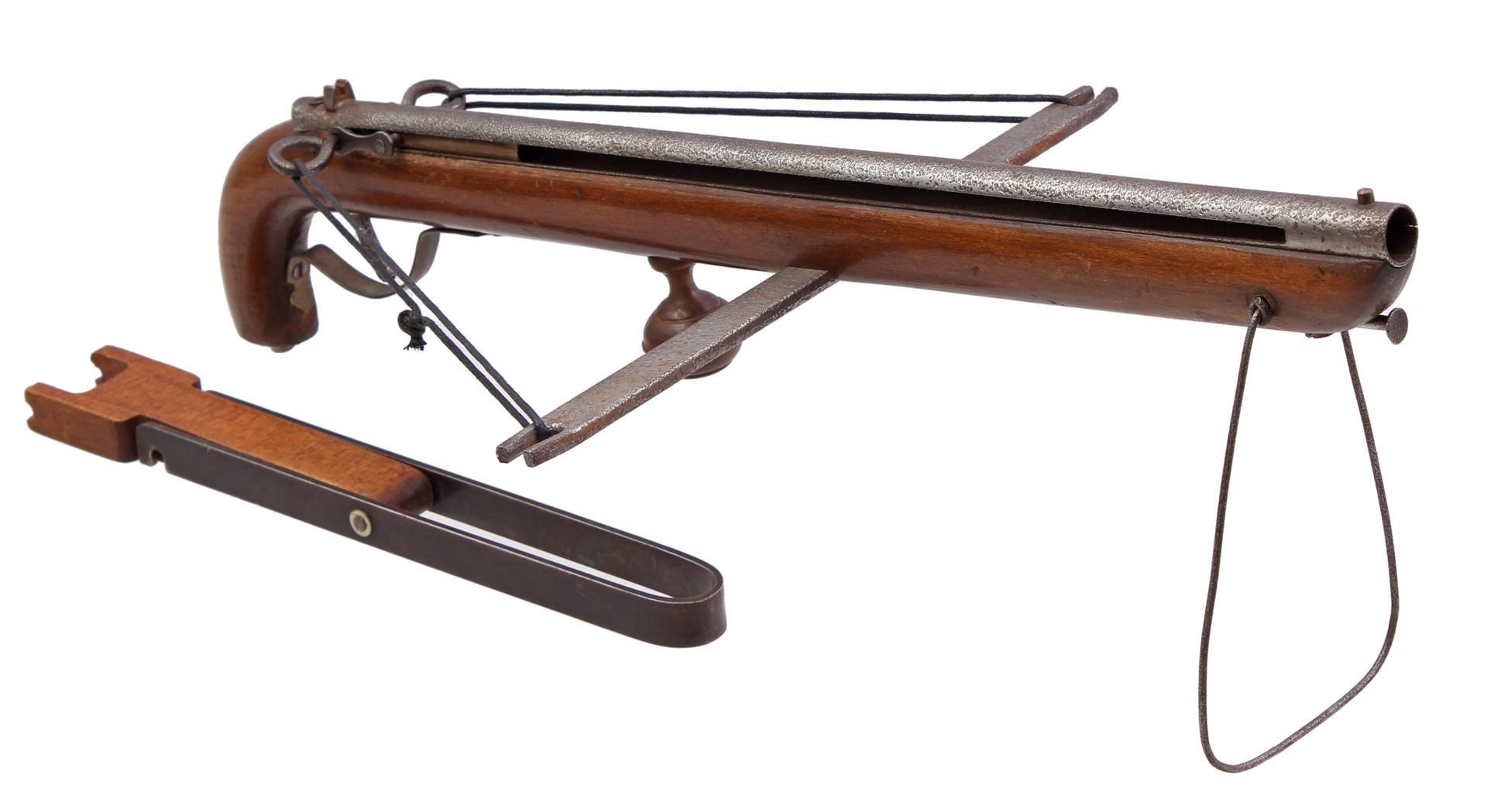 Crossbow with tensioner