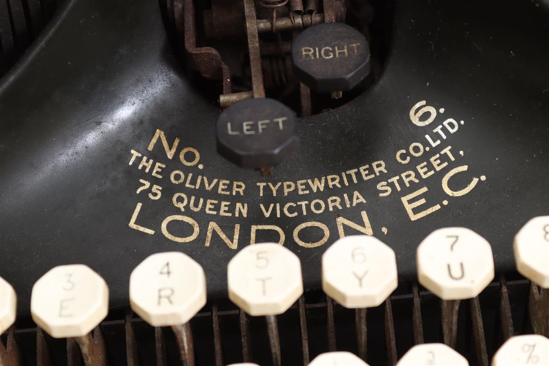 The Oliver Typewriter no. 6 - Bild 2 aus 2