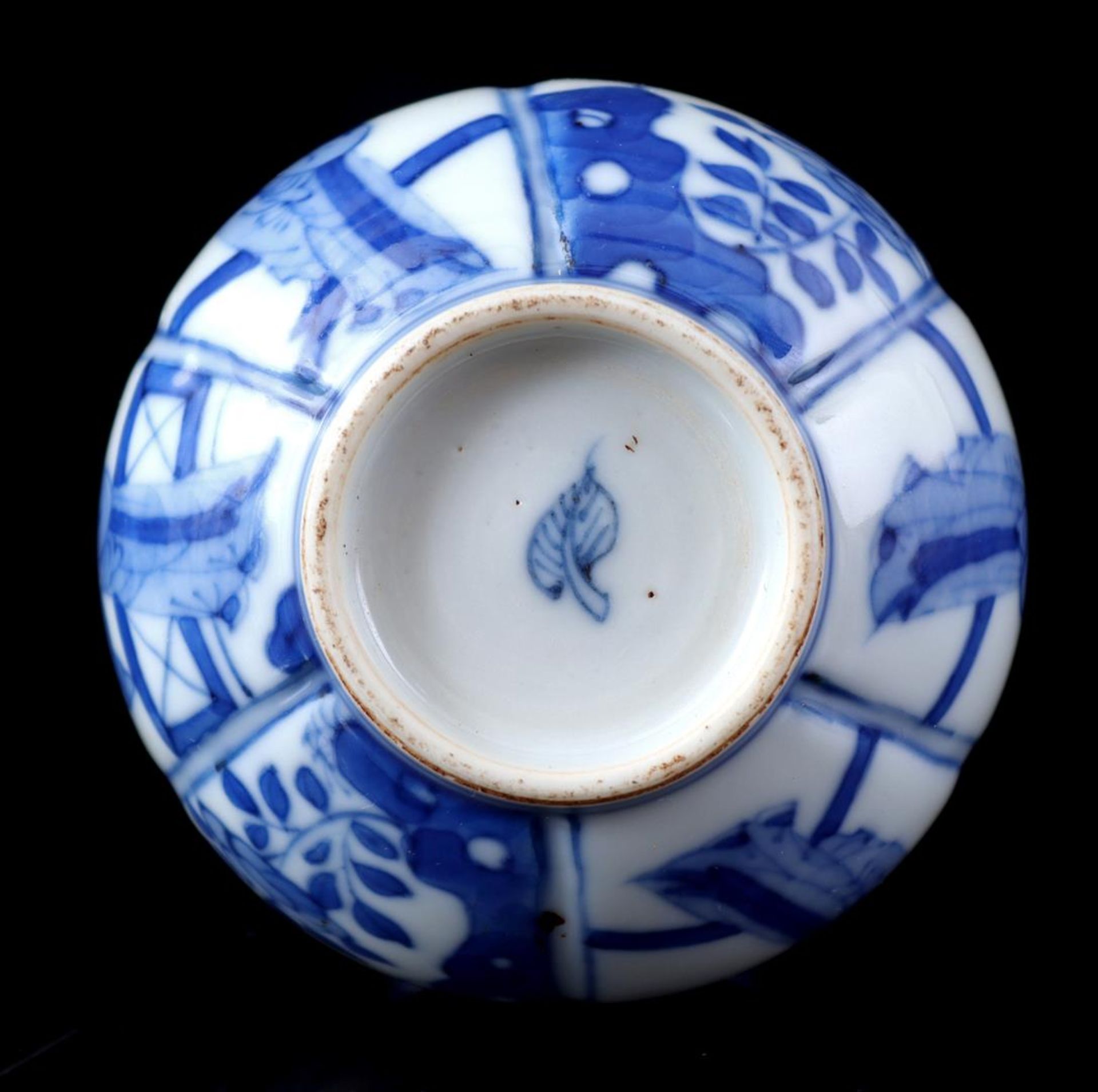 Porcelain miniature vase, China 19th - Image 3 of 4