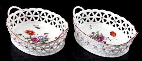 2 oval porcelain dishes