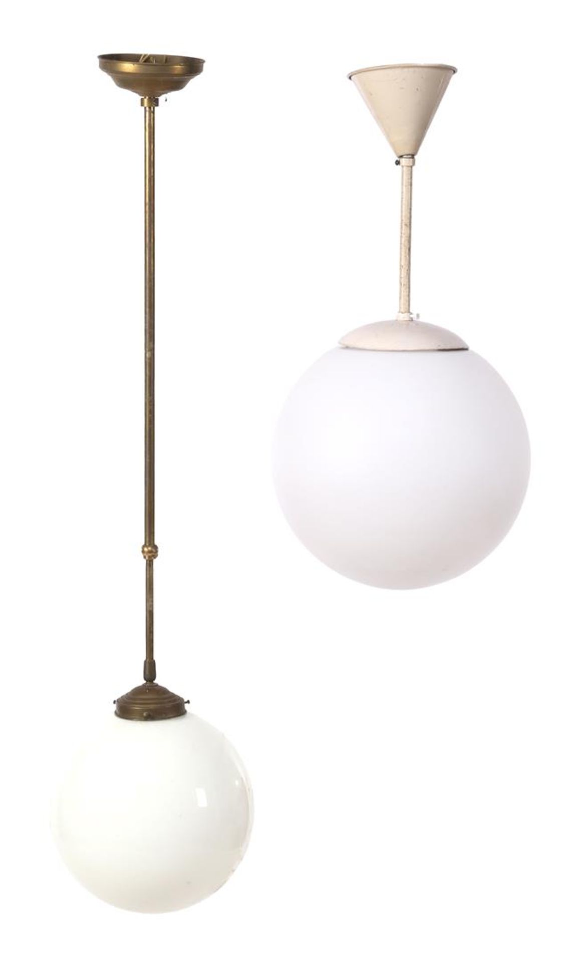 2 hanging lamps