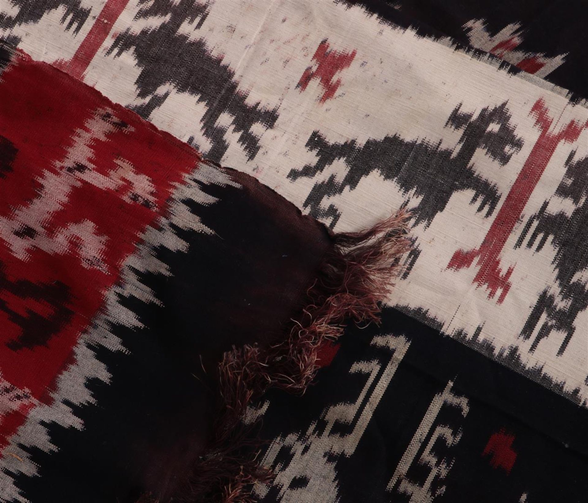 Hand-woven Ikat - Image 3 of 3