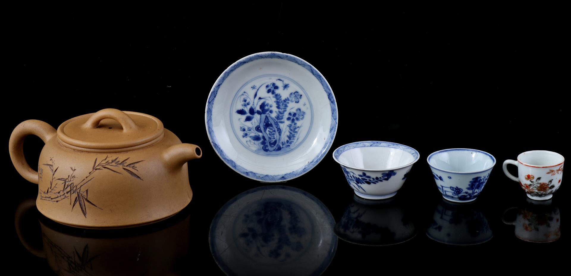 Various Chinese porcelain