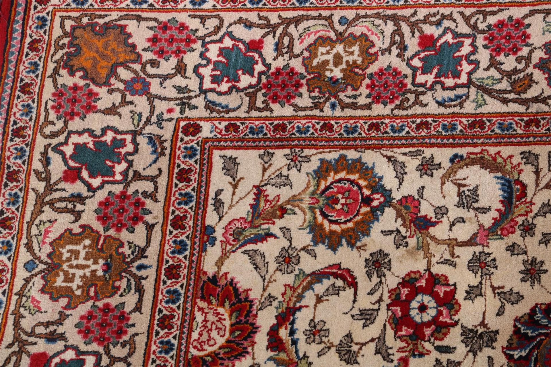Hand-knotted oriental carpet, Isfahan - Bild 3 aus 4
