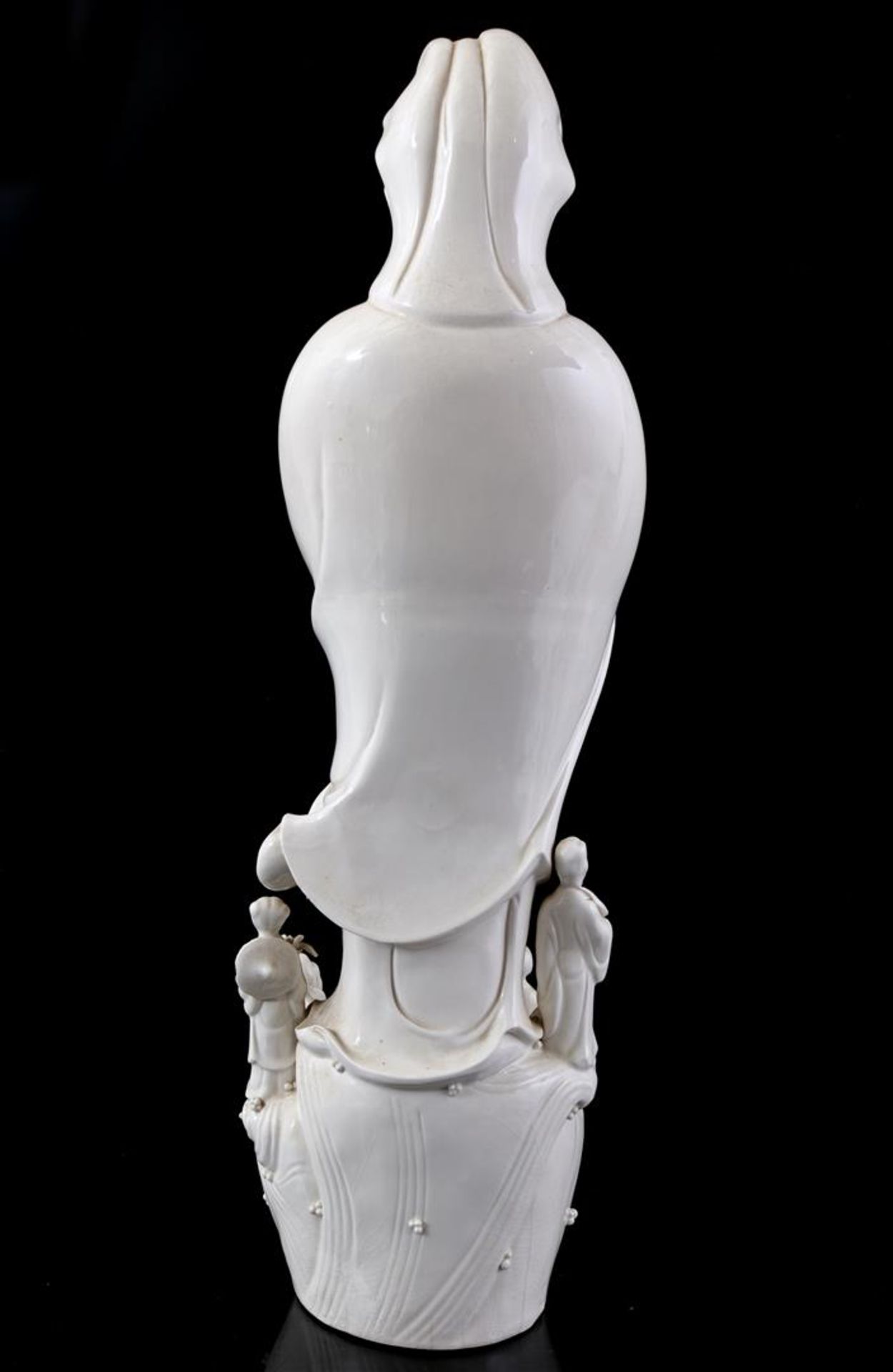 Blanc de Chine porcelain Guanyin, 20th - Bild 4 aus 5