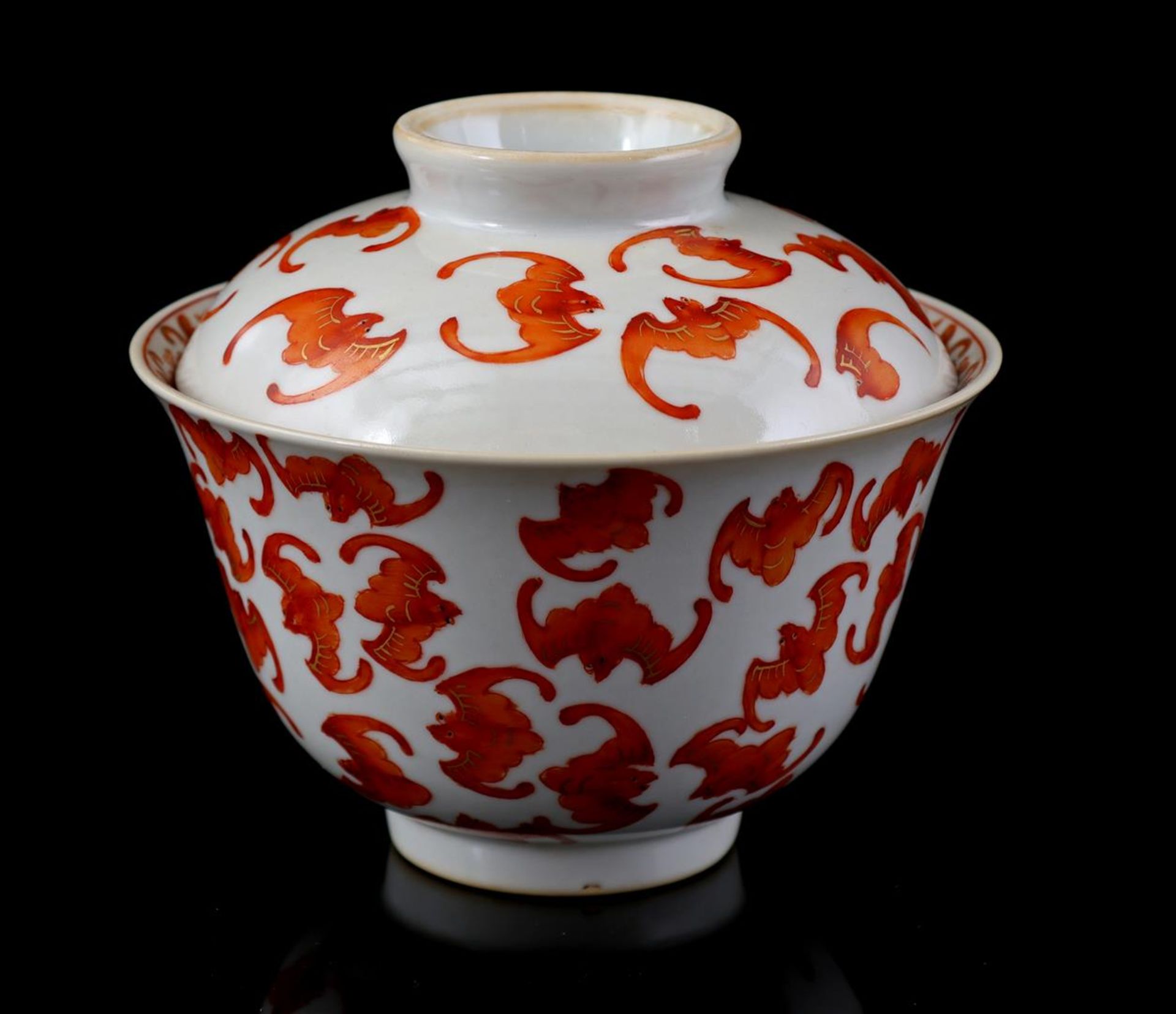 Porcelain lidded bowl, 20th