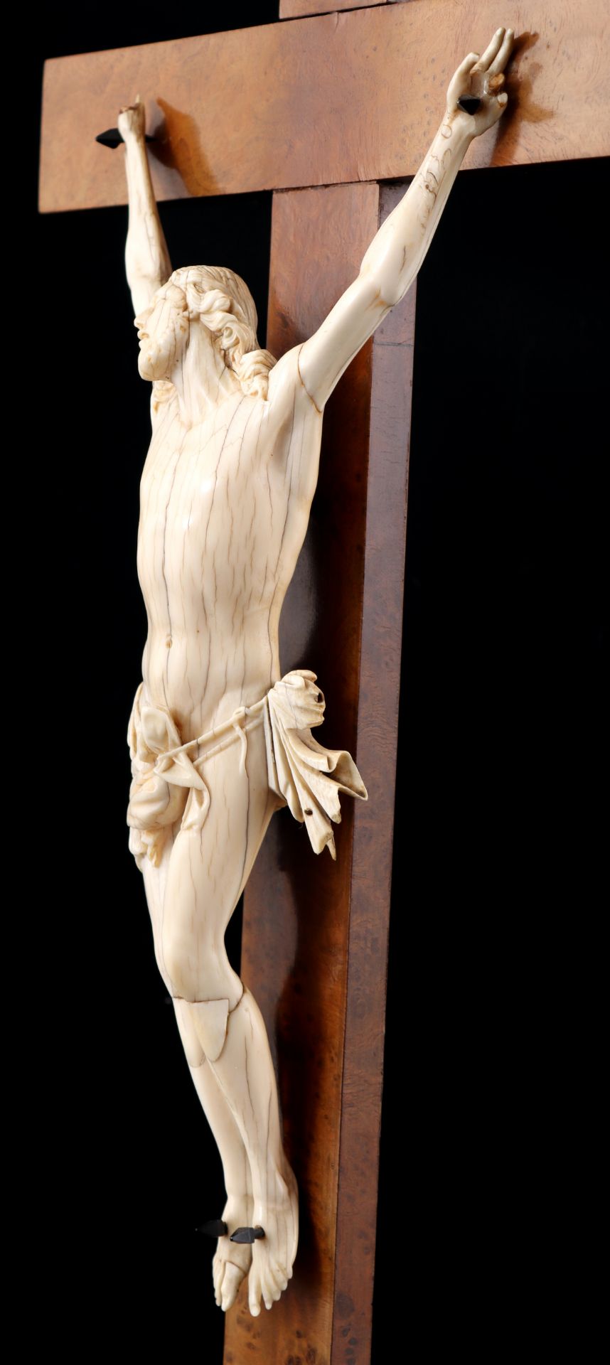 Ivory corpus Christi on wooden crucifix - Bild 7 aus 7