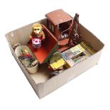 Lot tin toys