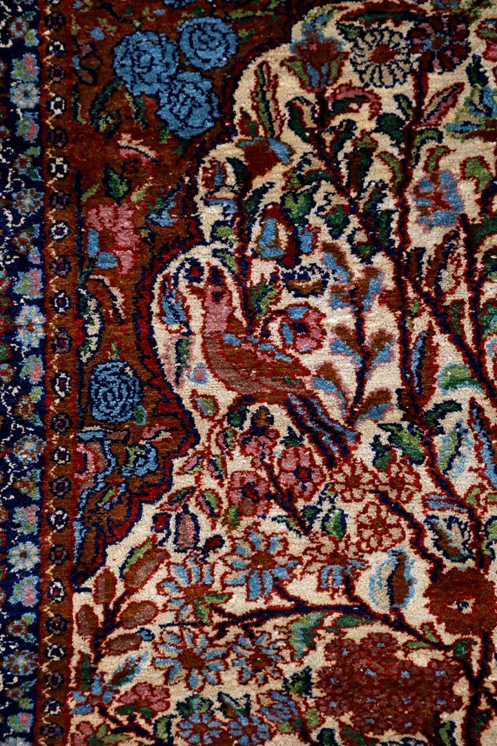 Hand-knotted half-silk prayer rug - Bild 2 aus 4