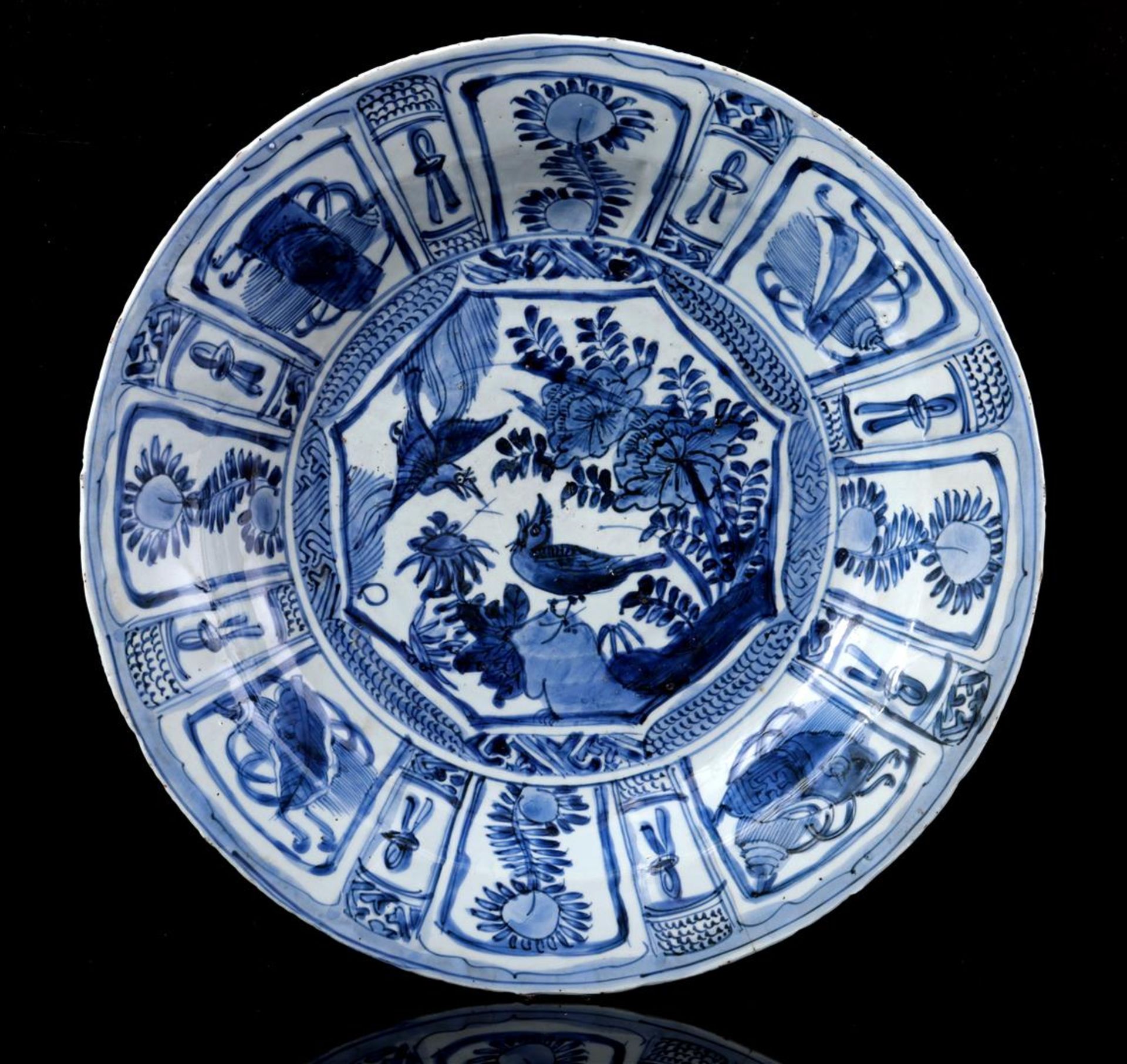 Porcelain 'Kraak' dish, Wanli