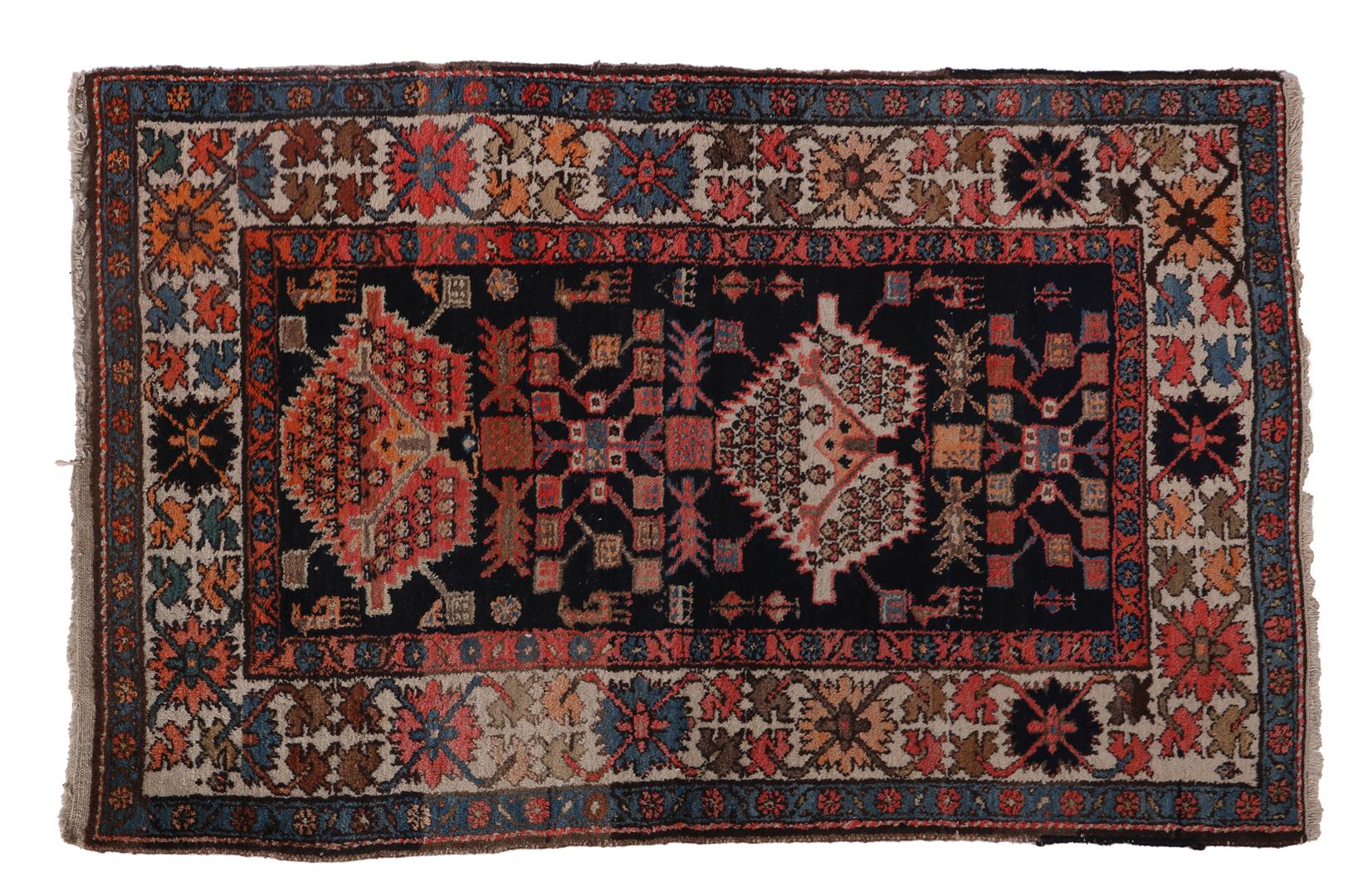 Hand-knotted oriental carpet, Hamadan