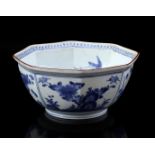 Porcelain octagonal bowl, Japan 19th