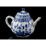 Porcelain teapot, Kangxi