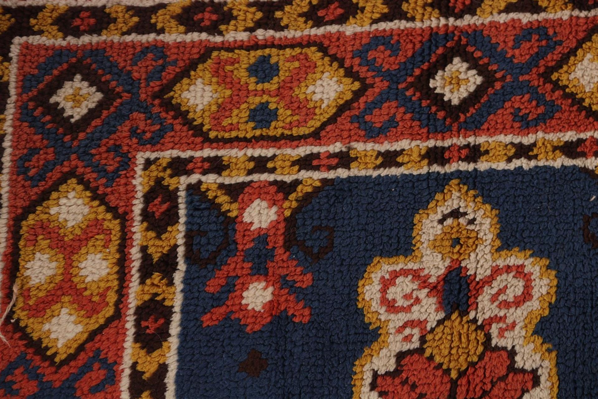 Hand-knotted oriental carpet, European - Image 3 of 4