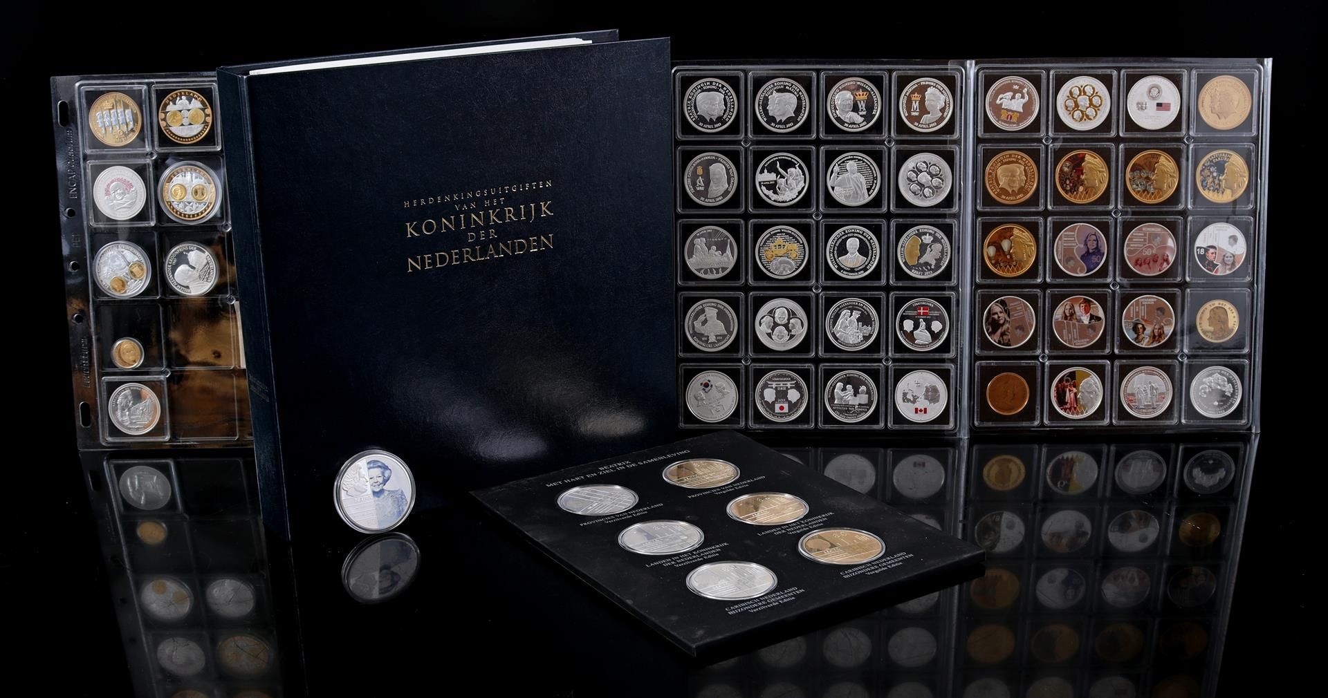 Collection Dutch roalty commemorative tokens