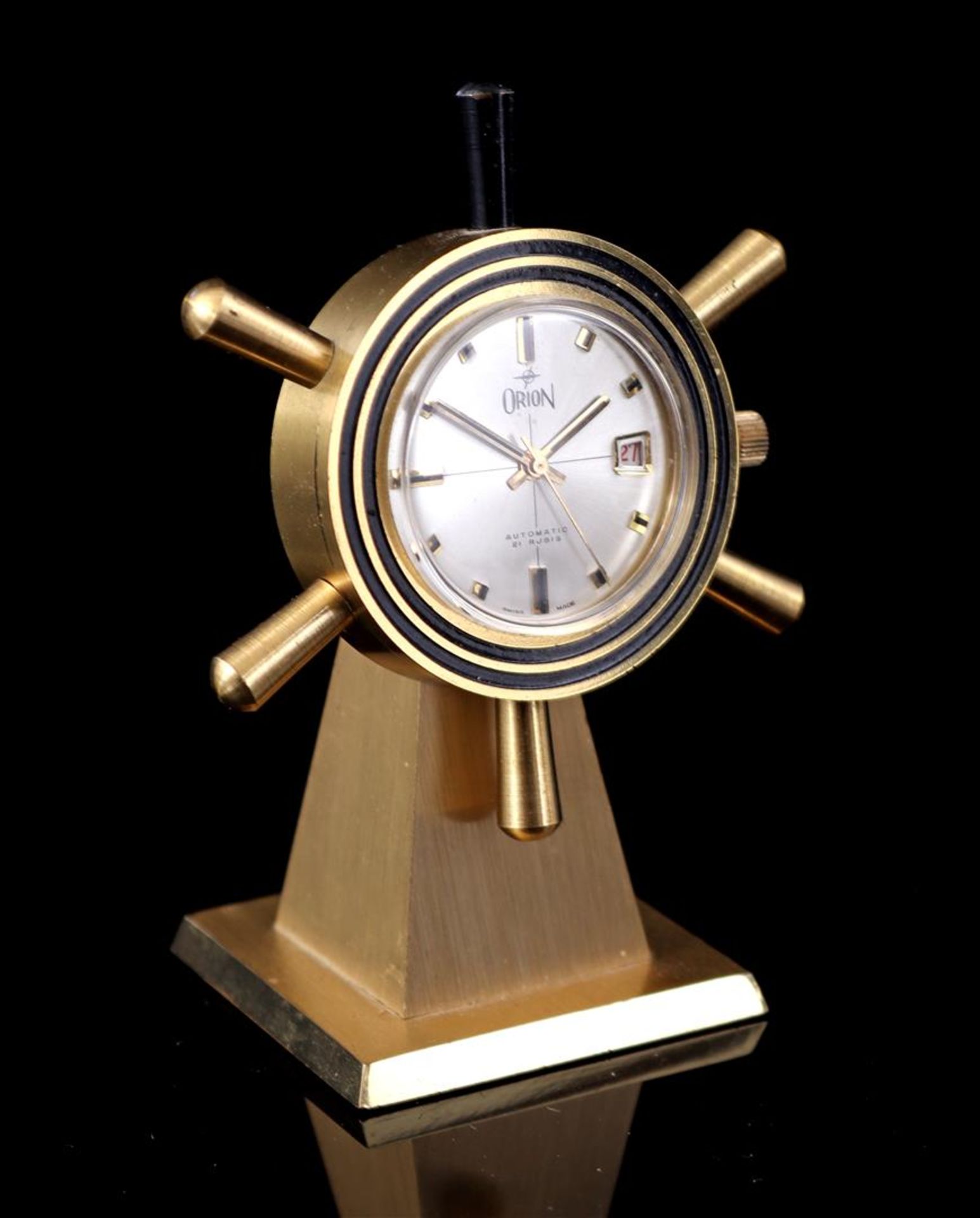 Orion Swiss table clock