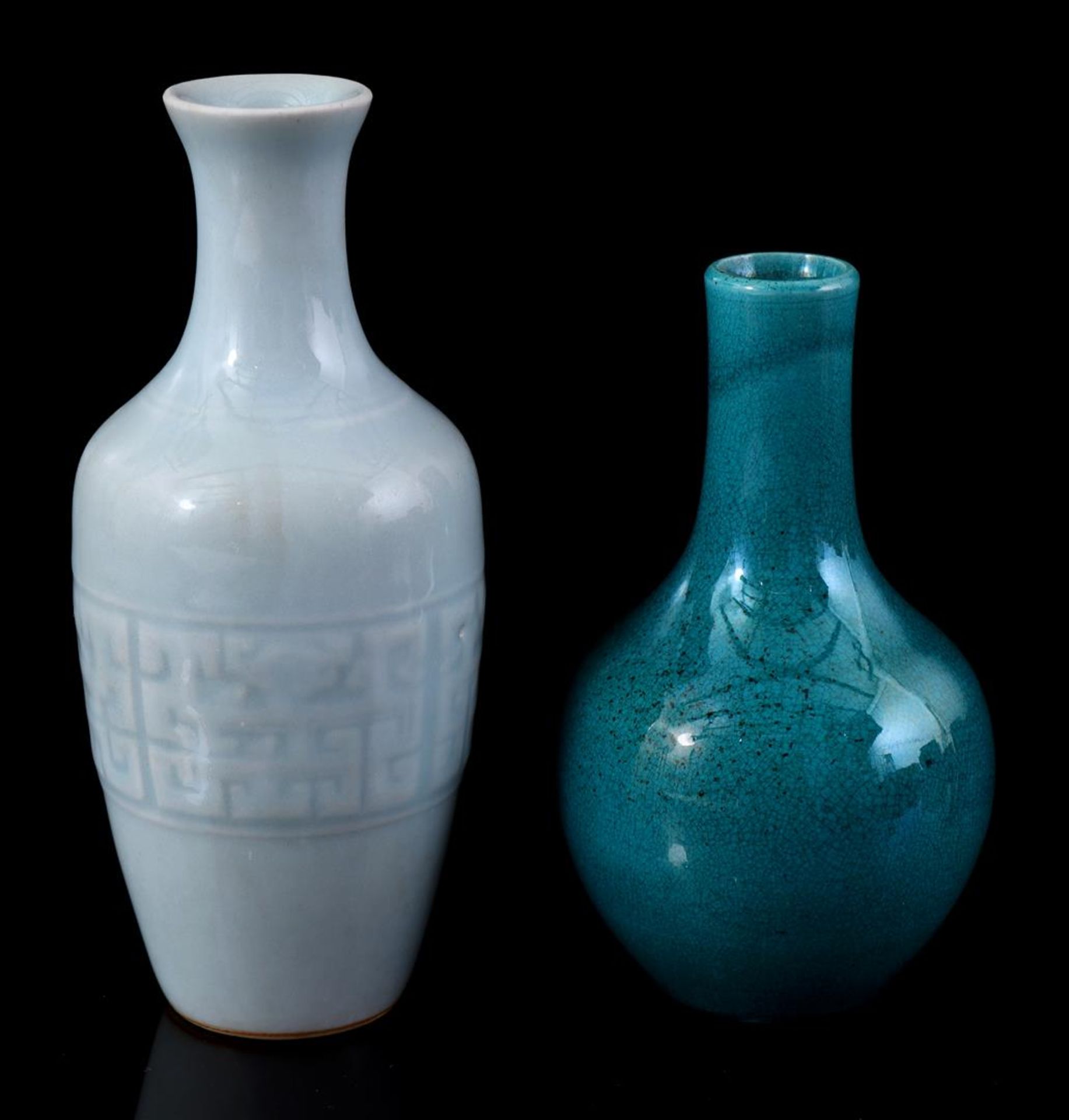 2 porcelain vases, 20th