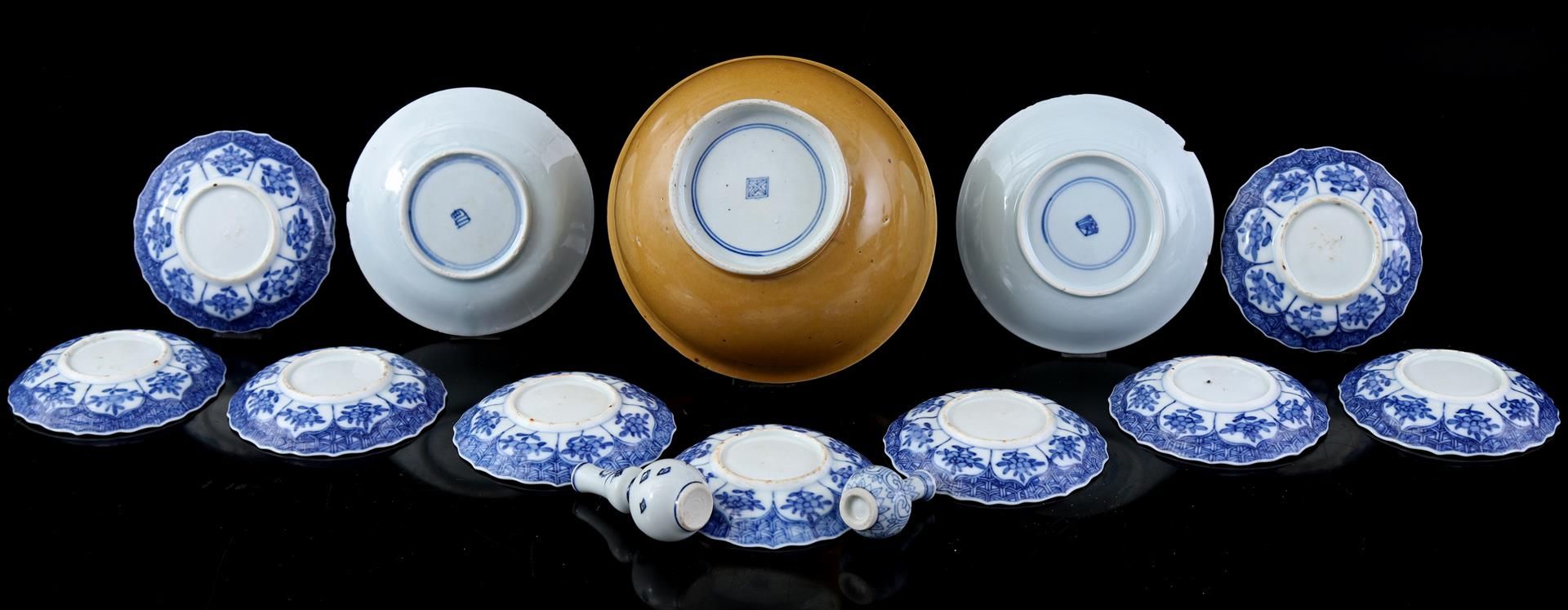 Various Chinese porcelain - Image 2 of 3