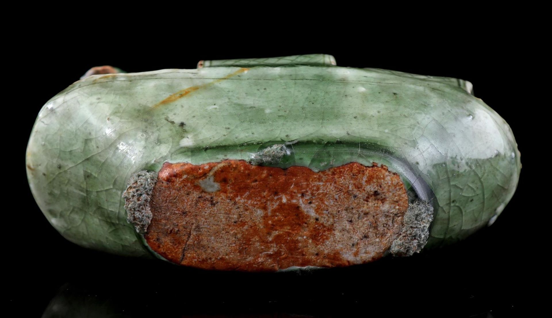 Porcelain green glazed boat, 20th - Image 2 of 2