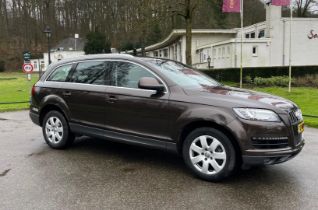 Passenger car Audi Q7 TFSI