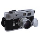 LeicaM5 Hell photo camera