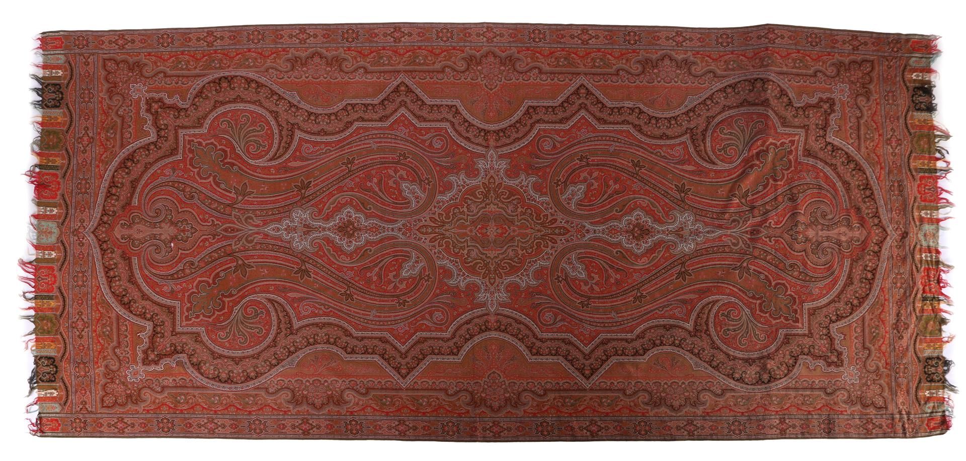 Woven cloth with oriental decor