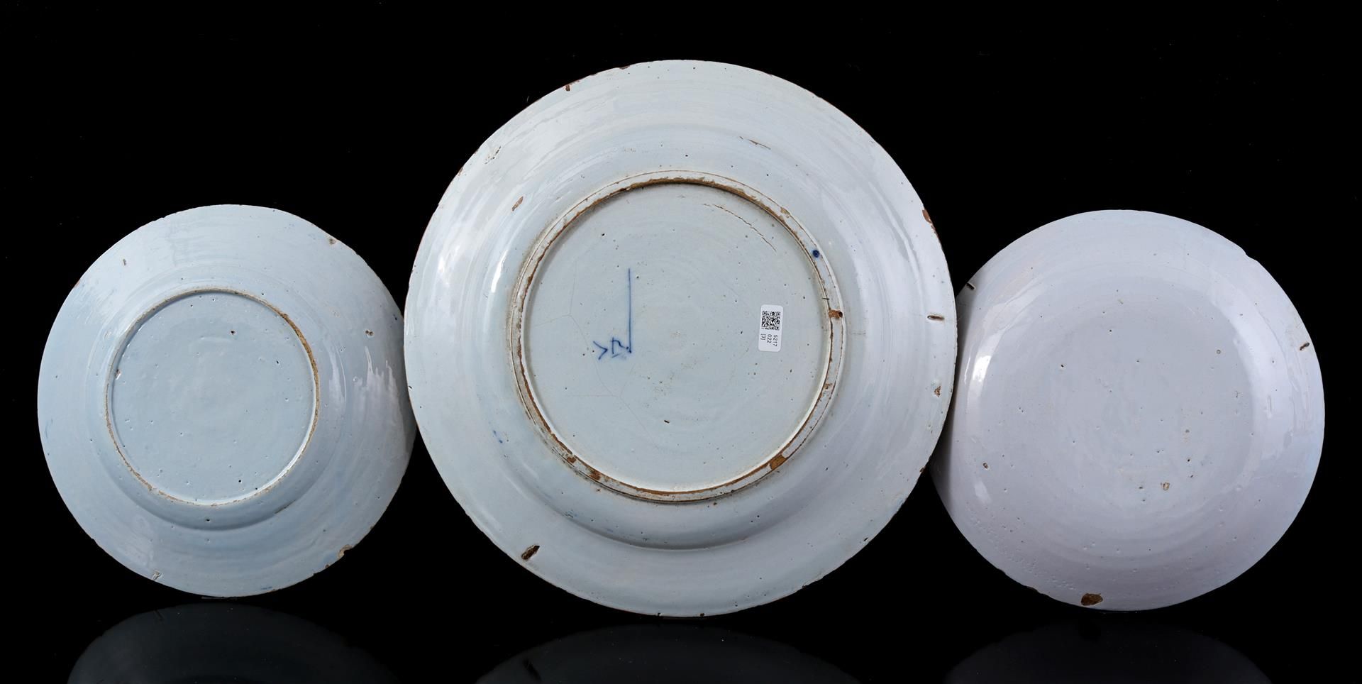 3 Delft earthenware dishes - Bild 2 aus 2