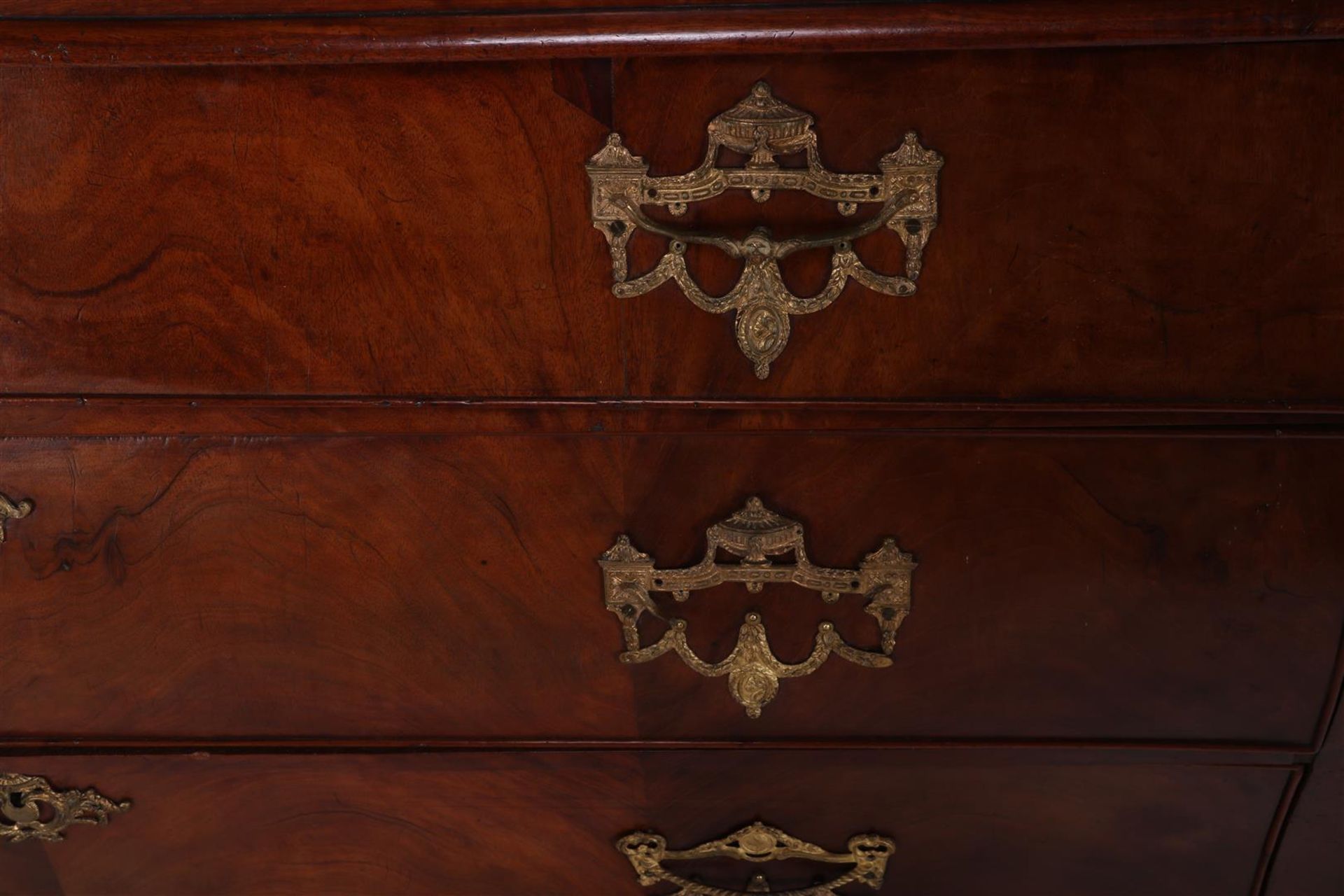 Mahogany veneer on oak cabinet - Bild 3 aus 4