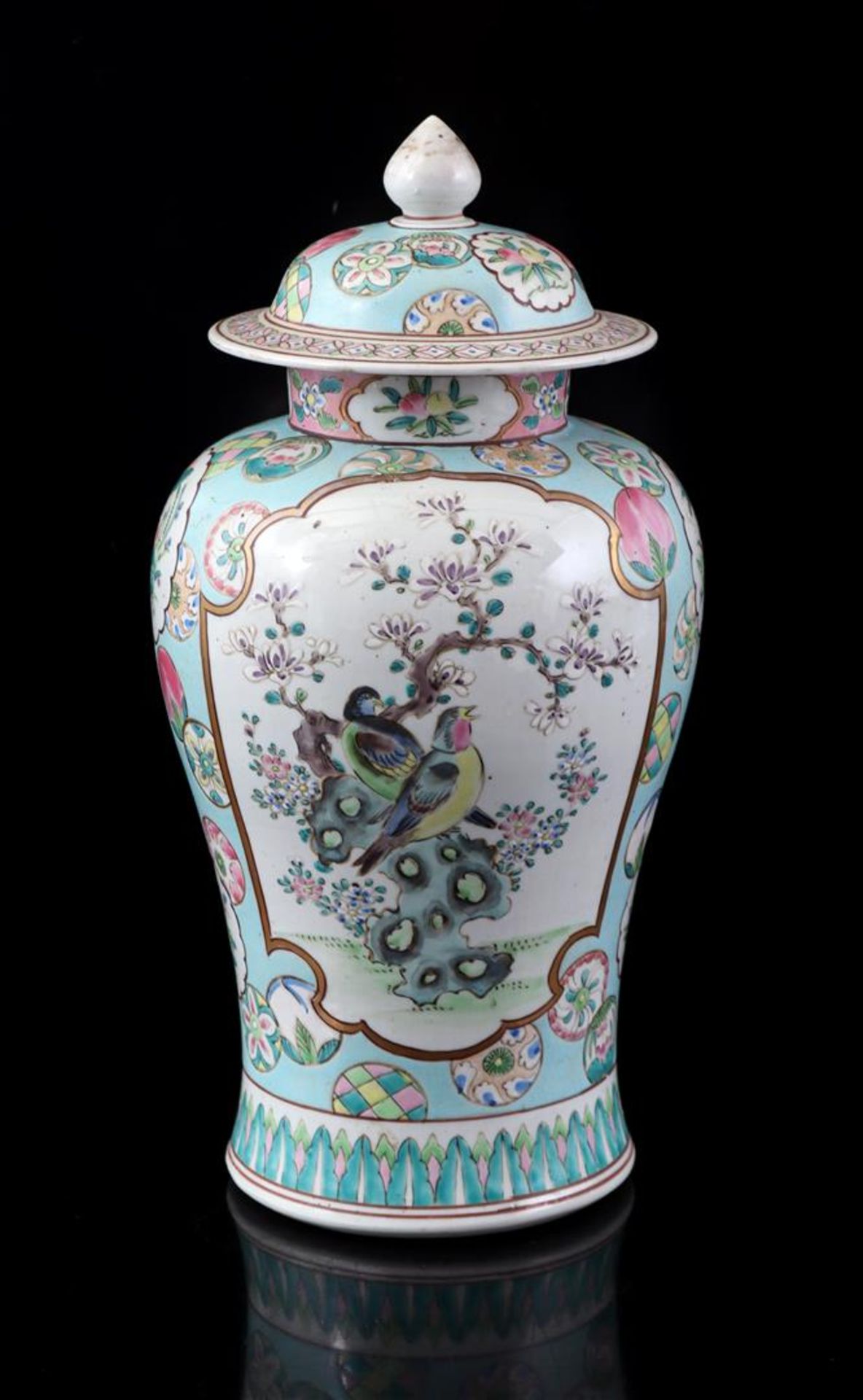 Porcelain Famille Rose vase, Japan 20th - Bild 2 aus 4