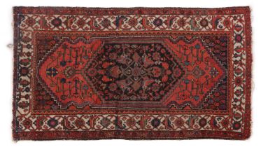 Hand-knotted oriental carpet, Hamadan