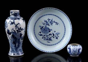 Various Chinese porcelain