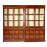 Oak 4-piece cabinet with 2x2-door glazed display cabinet