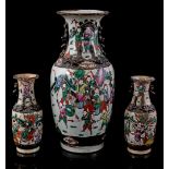 3 porcelain Nanking vases