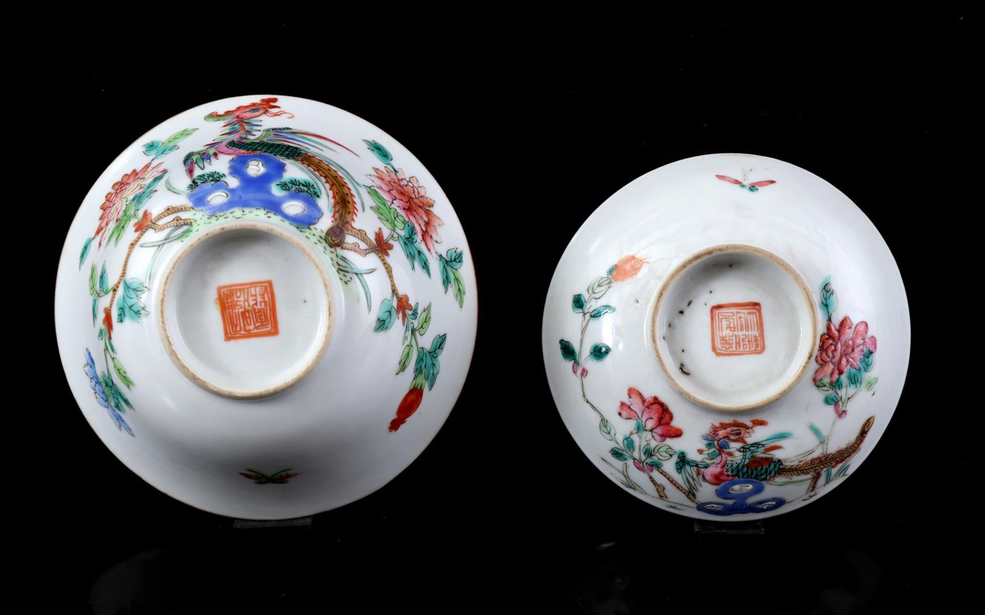 Porcelain lidded bowl, 19th - Image 2 of 3
