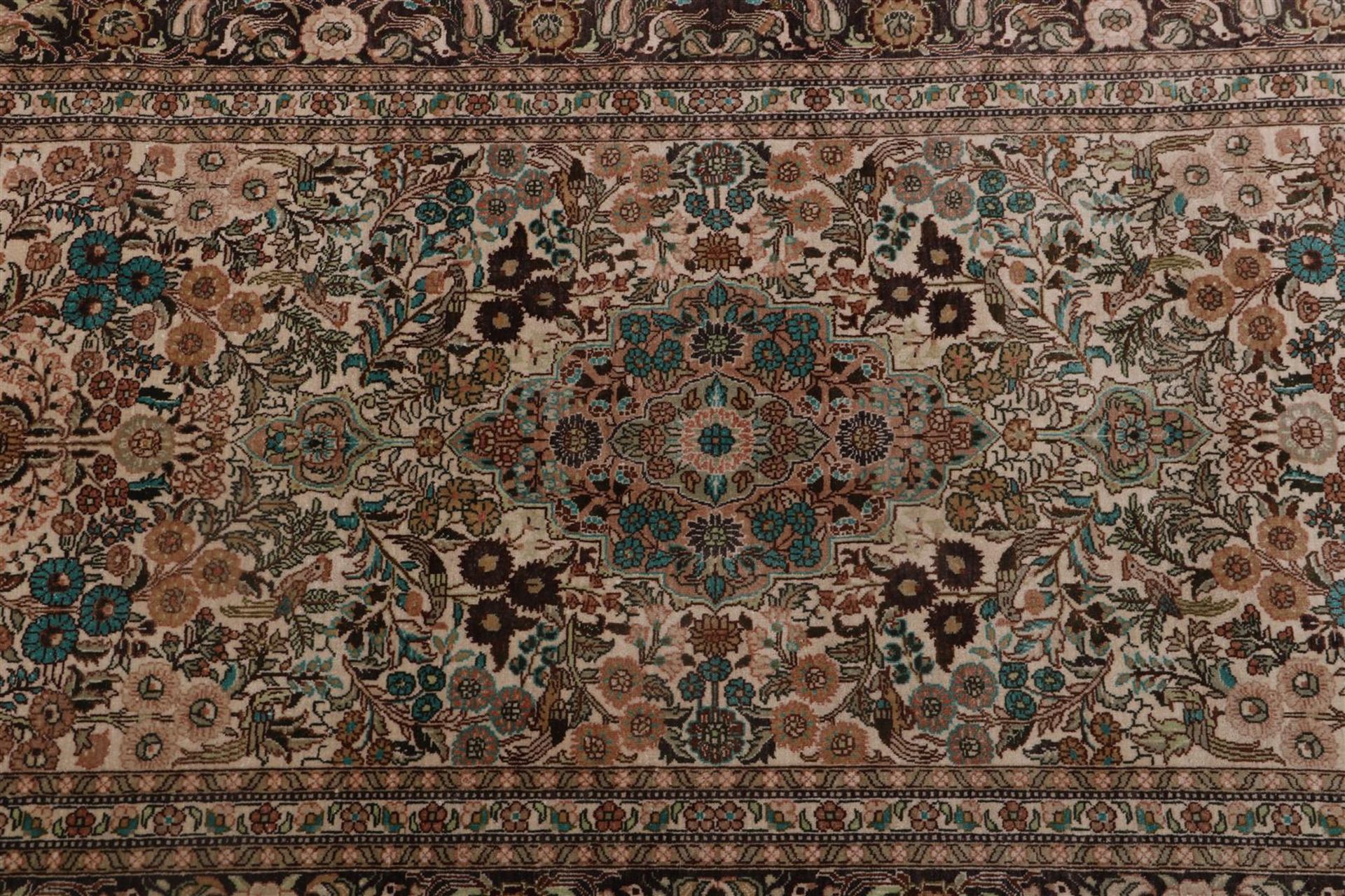 Hand-knotted silk carpet, Kashmir - Image 2 of 3