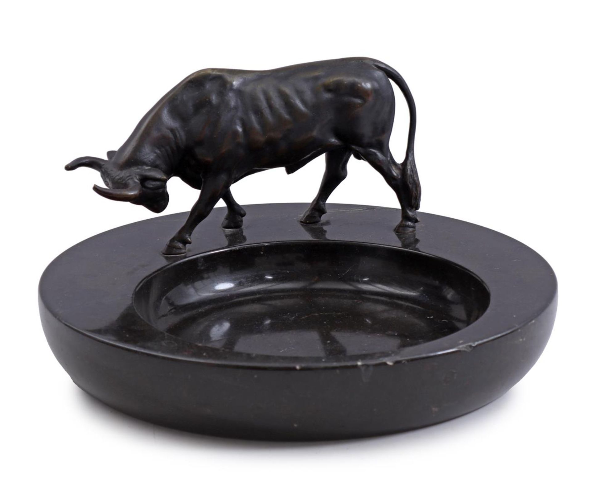 Marble bowl with bronze statue of a bull on top