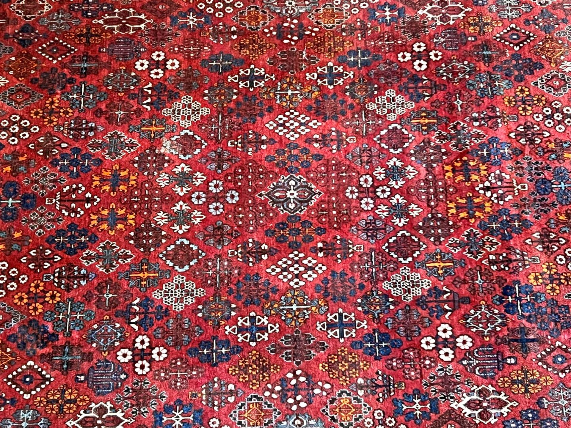 Hand-knotted oriental carpet - Bild 2 aus 5