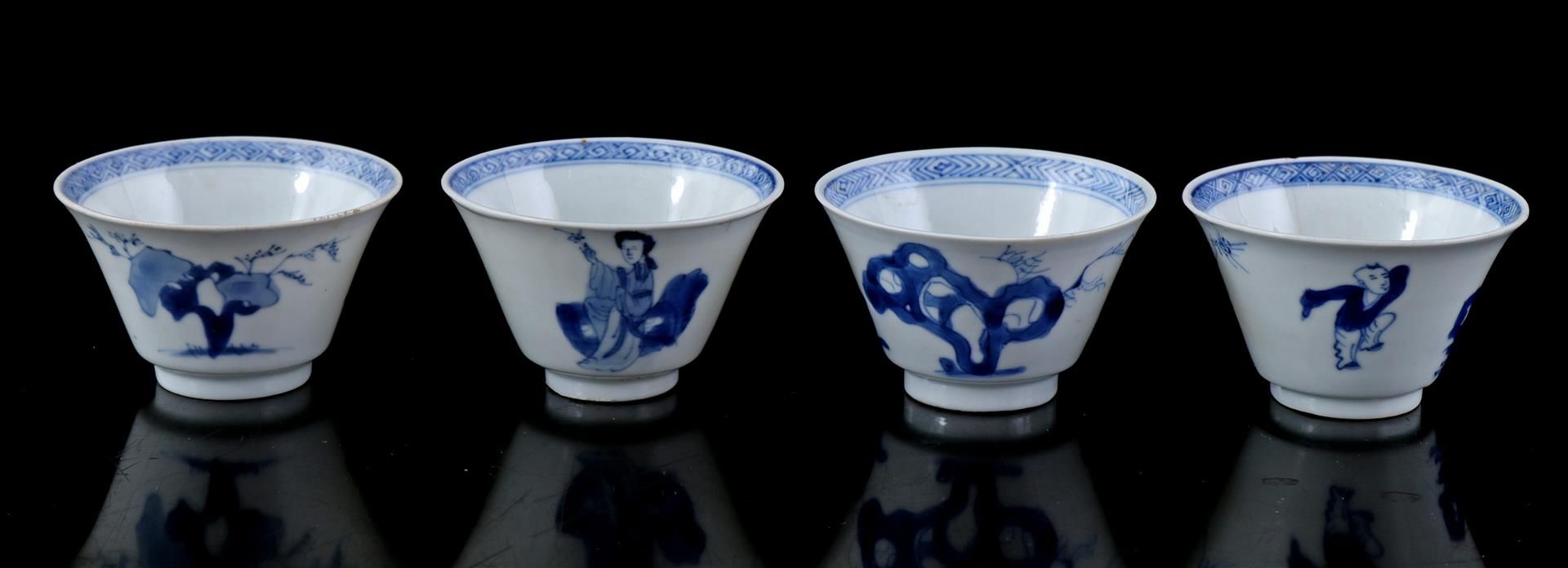 4 porcelain cups, Kangxi - Image 2 of 5