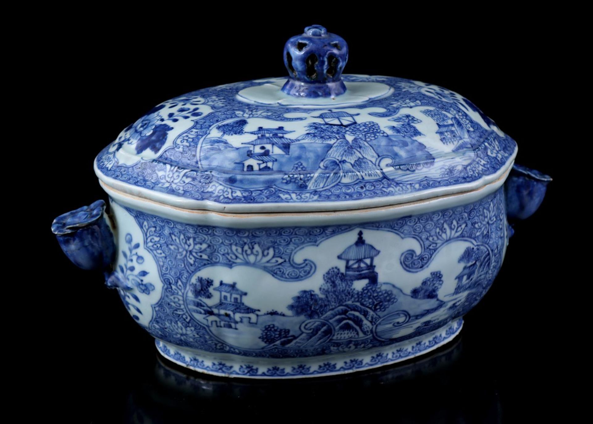 Porcelain lidded bowl,Qianlong - Bild 2 aus 5