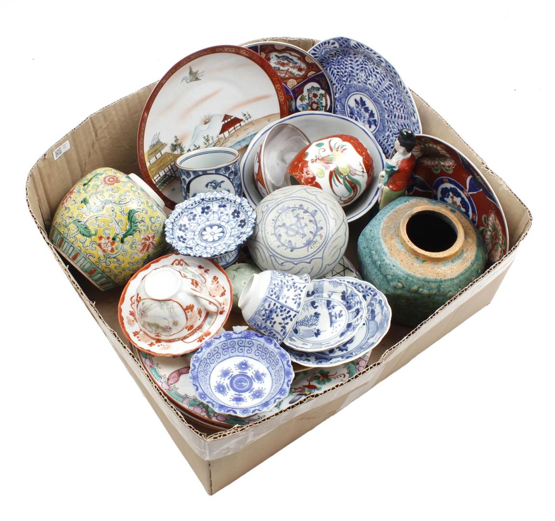 Lot various oriental porcelain