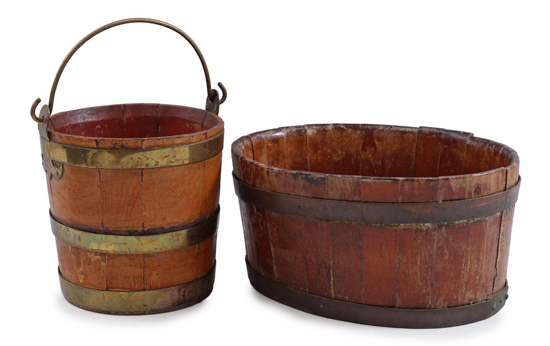 Oval wooden bucket and round wooden bucket